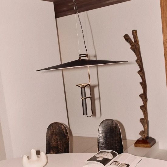 Lampadario moderno disco nero e oro stilnovo luna led 3000k