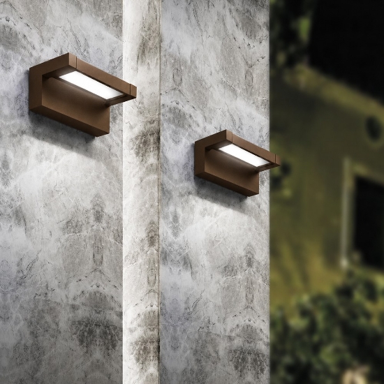Applique led 20w cct 3000k 4000k ip65 orientabile moderna da esterno ruggine