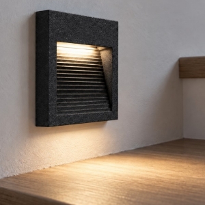 Segnapasso moderno quadrato nero da parete led 6w 3000k