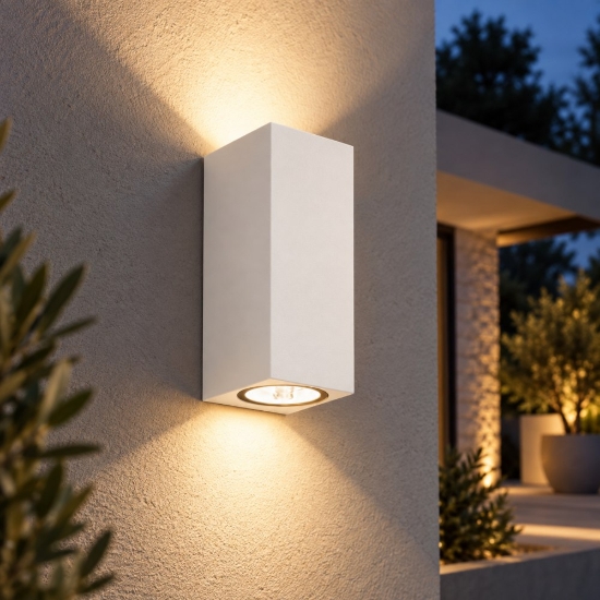 Applique da esterno moderna bianca ip65 17cm