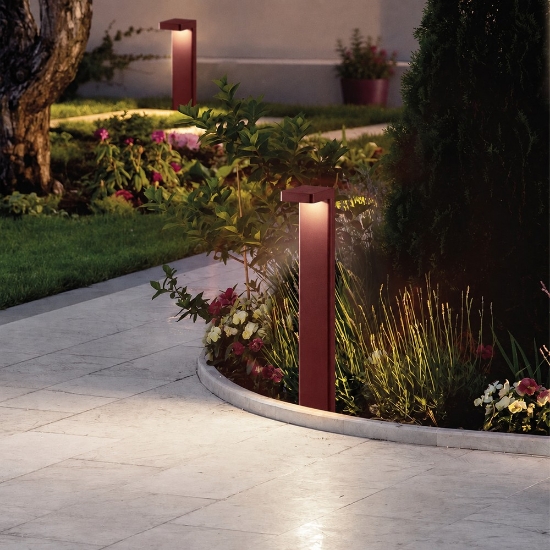 Paletto lampione moderno per esterno bordeaux led 10,5w 3000k ip65