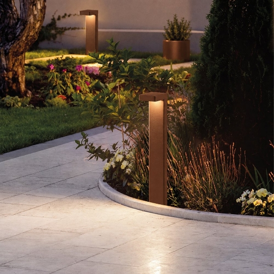 Lampione da giardino led 10,5w 3000k ip65 moderno per esterno rame opaco