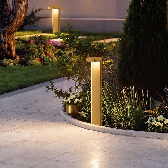 Lampioncino per esterno giardino led 10,5w 3000k ip65 moderno oro opaco