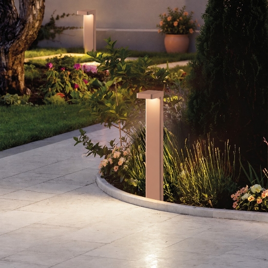 Lampione moderno da giardino pesca led 10,5w 3000k ip65 70cm
