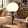 Lampada da tavolo nera per soggiorno moderno sfera vetro opaco