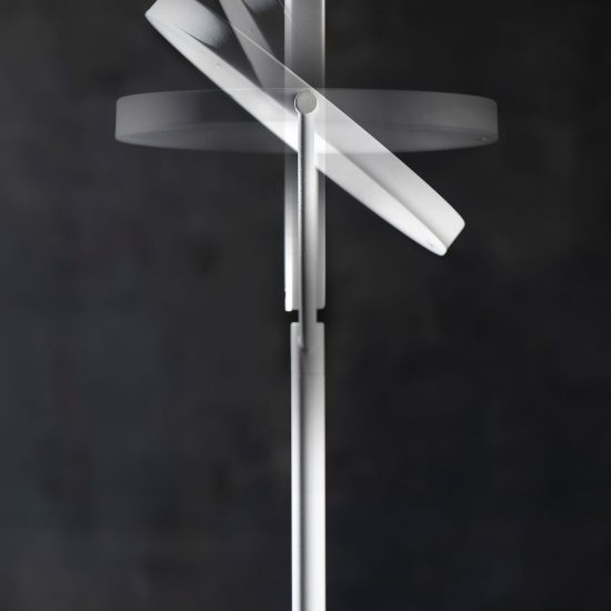 Piantana moderna per soggiorno nera da pavimento led 30w 3000k dimmerabile