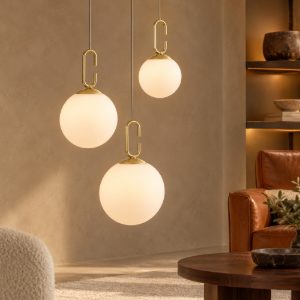 Lampadario per camera da letto sfere opale e oro led 26w 3000k 3 luci pendenti