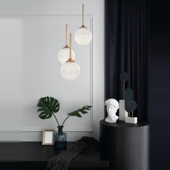 Lampadario a sospensione 3 luci per sala da pranzo bianco latte e oro ottone