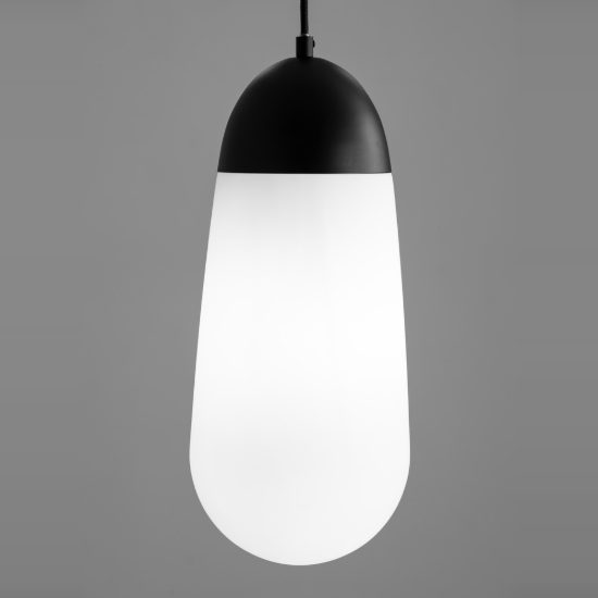 Lampadario moderno a sospensione per soggiorno opale e nero vetro 5 luci