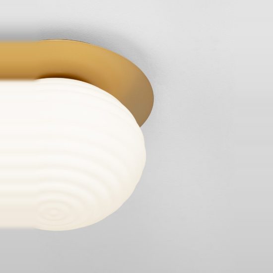 Plafoniera per camera da letto moderna bianco latte e oro vetro 26cm