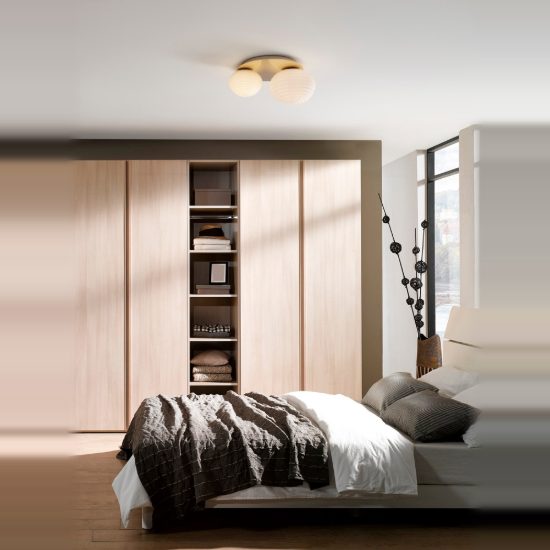 Plafoniera per camera da letto moderna bianco latte e oro vetro 45cm