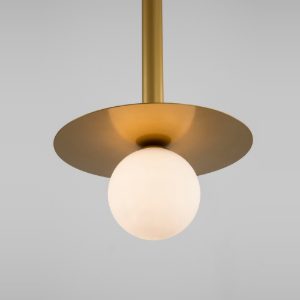 Lampada a sospensione moderna a sfera opale e oro ottone vetro per soggiorno