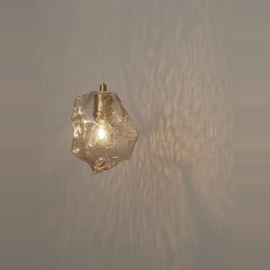 Lampada per comodini camera da letto moderna a sospensione ambra e oro ottone vetro
