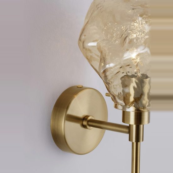 Applique moderna da parete ambra e oro ottone vetro per soggiorno 15cm