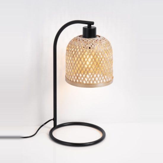 Lampada da tavolo per camera da letto cupoliforme naturale e nero rattan