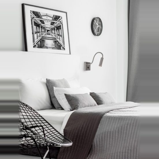 Applique per comodino camera da letto moderna nichel led 3w 3000k 32cm