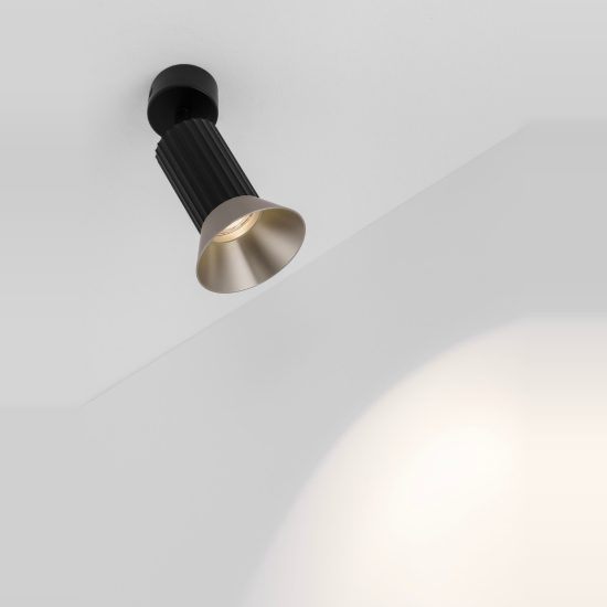 Faretto orientabile moderno da soffitto bronzo ossidato e nero