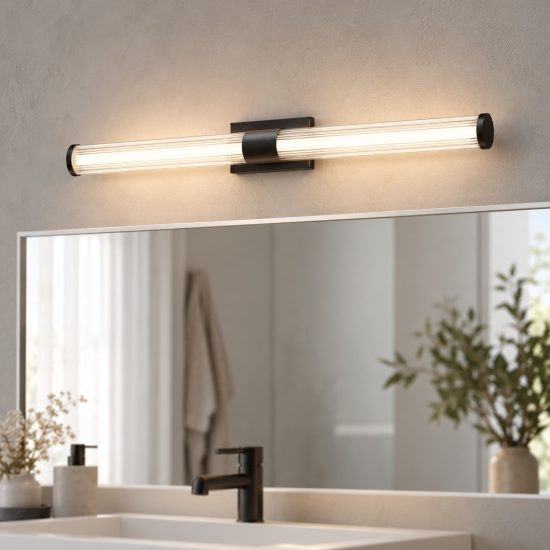 Applique per specchio bagno moderna lineare nero vetro led 12w 3000k 63cm