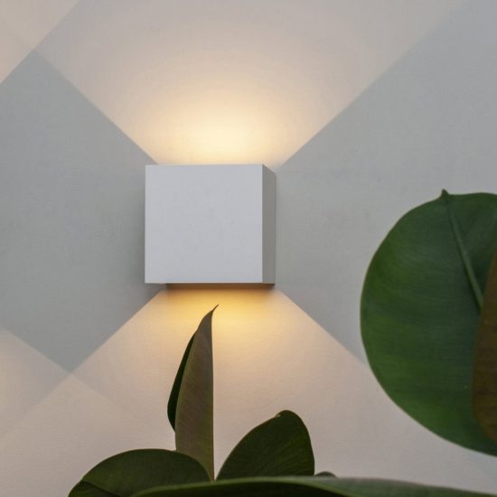 Applique cubo da esterno led 12w 3000k ip54 10cm bianco sabbiato