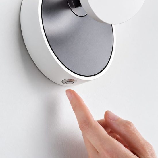Fabas ara applique led 8w 3000k per camera da letto bianco dimmerabile