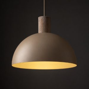 Lampadario per cucina legno cupola metallo sabbia