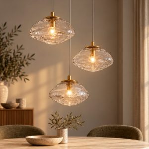 Lampadario 3 luci per cucina moderno a sospensione su rosone tondo oro ottone vetro
