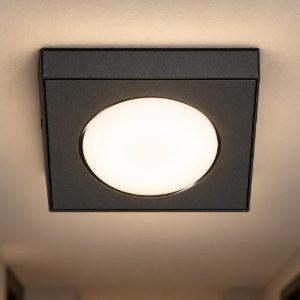 Mini plafoniera quadrata moderna nera perenz bottone