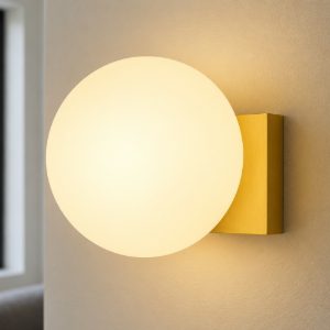 Applique base quadrata oro led 6w 3000k sfera vetro bianco