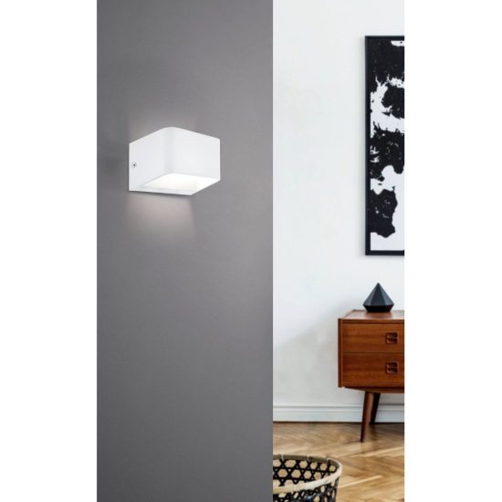 Eglo sania 4 applique led 6w 3000k 13cm per soggiorno moderna bianca