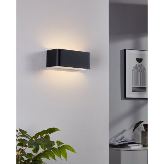 Eglo sania 4 applique led 10w 3000k 20cm per soggiorno moderna nera e bianca