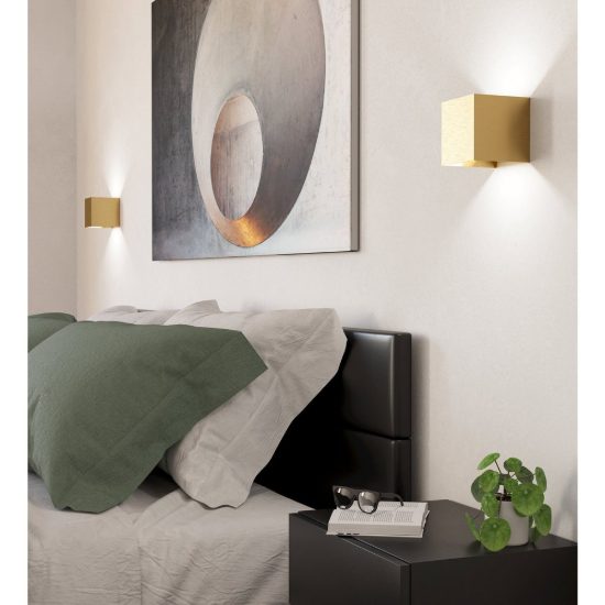 Eglo valmontone applique led 3w 3000k 10cm per camera da letto moderna ottone con vetro trasparente