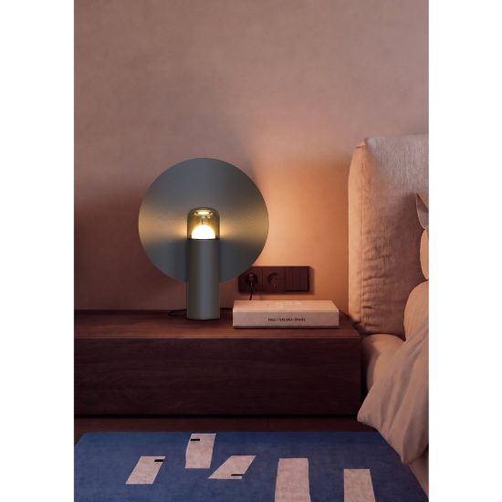 Lampada da tavolo design moderno nera per salotto
