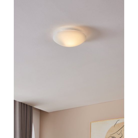 Eglo mars plafoniera 25cm per cucina moderna bianca con vetro satinato