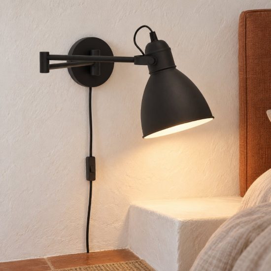 Eglo san peri applique per comodino camera da letto e27 13cm moderna nera