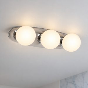 Eglo castrovido plafoniera 3 luci g9 led 12,6w 3000k 58cm ip44 per bagno moderna cromo