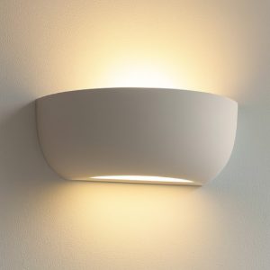 Applique gesso ceramico bianco forma mezza conca