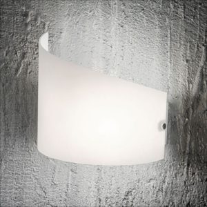 Applique per sala da pranzo design moderna vetro bianco curvo moa fabas luce