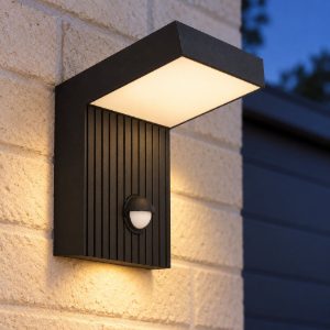 Eglo grottazzolina applique da esterno led 10w 3000k 11cm ip65 moderna rettangolare nera con sensore di movimento