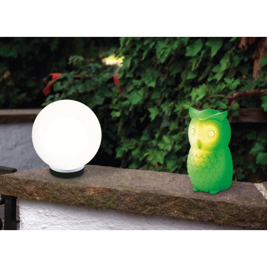 Eglo puglia lampada solare da giardino a sfera led 0,1w 3000k 15cm ip44 con picchetto moderna nera e bianca