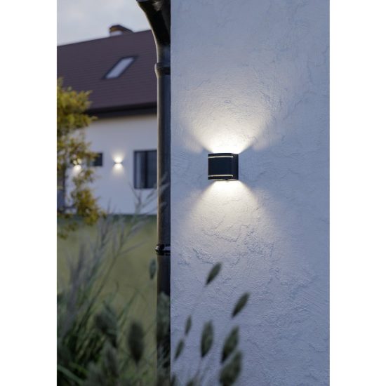 Eglo tressanti applique da esterno led 2,9w 3000k 8,2cm ip44 ricaricabile moderna rettangolare nera opaca con sensore di movimento