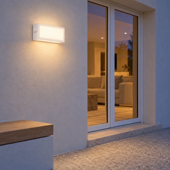 Eglo camarda applique da esterno led 10,5w 4000k 22cm ip54 moderna rettangolare a pannello bianca