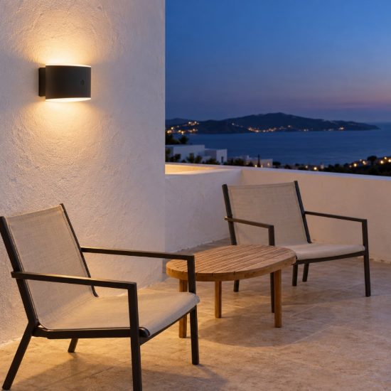 Eglo valgiano applique da esterno led 5w cct 3000k 6500k 12cm ip44 ricaricabile moderna semiovale biemissione nera