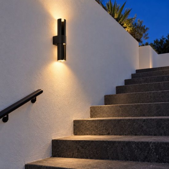 Eglo montelauro applique da esterno led 7w cct 3000k 6500k 8cm ip65 moderna nera
