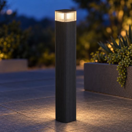 Eglo castelnuovo lampioncino da giardino 50cm ip65 moderno quadrato nero