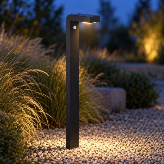 Eglo baracconi lampioncino solare da giardino led 3,6w 80cm ip44 moderno nero con sensore