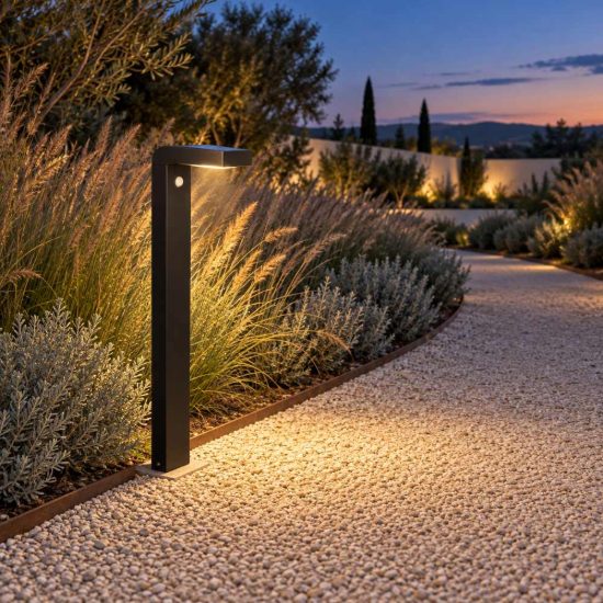 Eglo baracconi lampioncino solare da giardino led 3,6w 80cm ip44 moderno nero con sensore