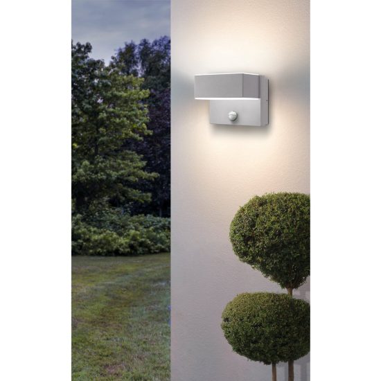 Eglo azzinano applique da esterno led 11,2w 3000k 18,5cm ip44 moderna argento con sensore