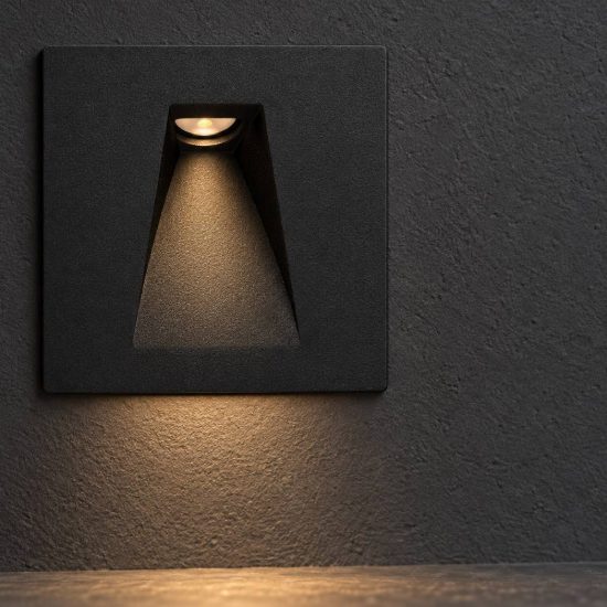 Eglo mecinos segnapasso da incasso a parete led 2w 3000k per scala foro 6,5cm quadrato nero