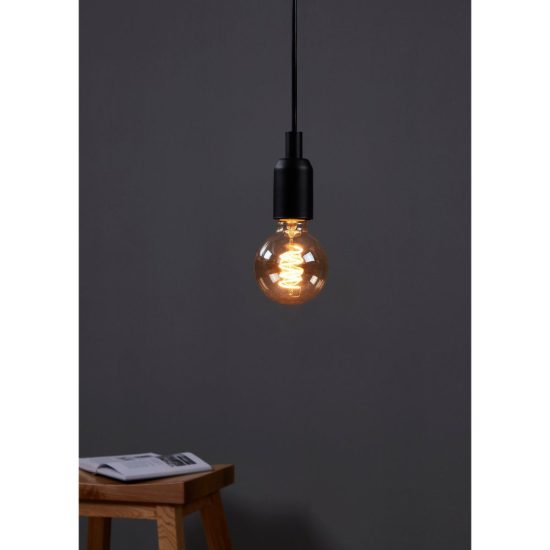 Eglo lampadina led e27 4w 2000k a globo ambrata 8cm con filamento a spirale dimmerabile