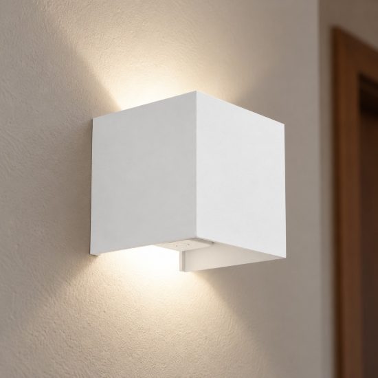 Eglo rincine applique led 2,2w 4000k 10cm ip44 ricaricabile per camera da letto moderna bianca